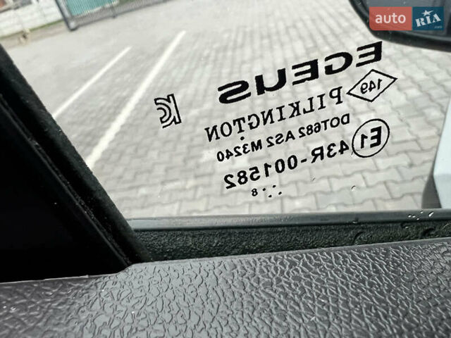 Белый Рено Мастер, объемом двигателя 2.3 л и пробегом 195 тыс. км за 17400 $, фото 32 на Automoto.ua