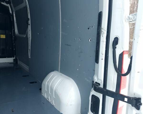 Белый Рено Мастер, объемом двигателя 2.3 л и пробегом 216 тыс. км за 16999 $, фото 59 на Automoto.ua