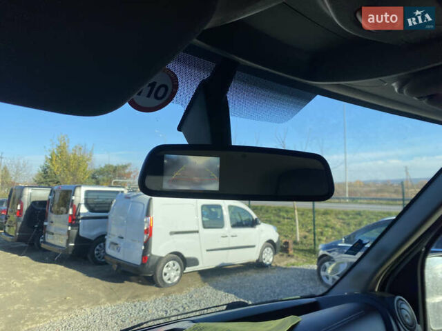 Білий Рено Мастєр, об'ємом двигуна 2.3 л та пробігом 196 тис. км за 16900 $, фото 31 на Automoto.ua