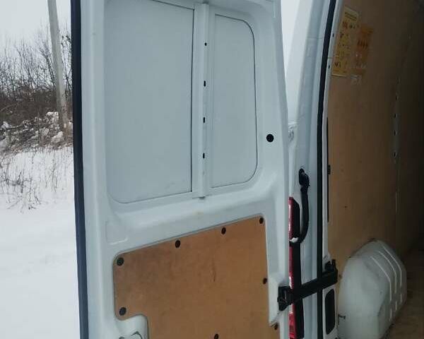 Білий Рено Мастєр, об'ємом двигуна 2.3 л та пробігом 293 тис. км за 15300 $, фото 17 на Automoto.ua