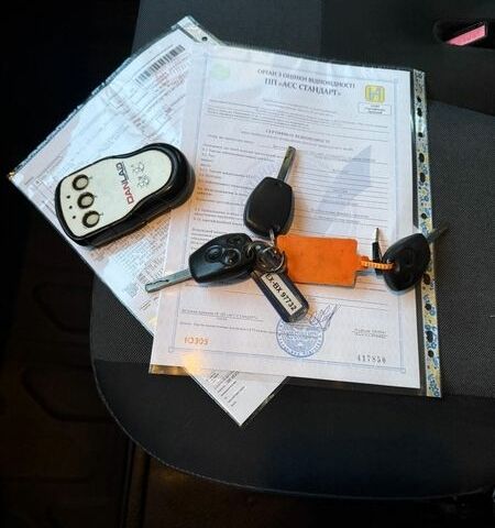 Белый Рено Мастер, объемом двигателя 2.3 л и пробегом 221 тыс. км за 17700 $, фото 115 на Automoto.ua