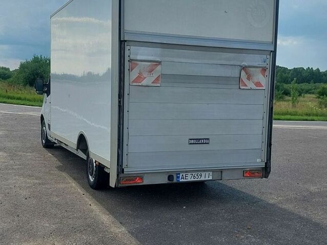 Белый Рено Мастер, объемом двигателя 2.3 л и пробегом 215 тыс. км за 16700 $, фото 5 на Automoto.ua