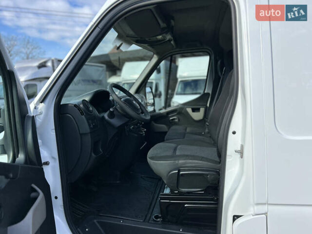 Белый Рено Мастер, объемом двигателя 2.3 л и пробегом 247 тыс. км за 15850 $, фото 30 на Automoto.ua
