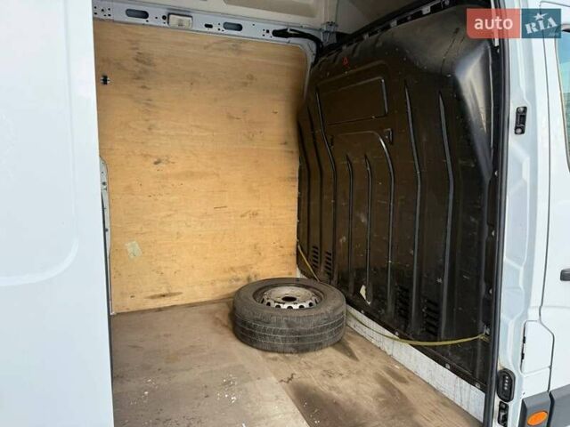 Білий Рено Мастєр, об'ємом двигуна 2.3 л та пробігом 250 тис. км за 14990 $, фото 11 на Automoto.ua