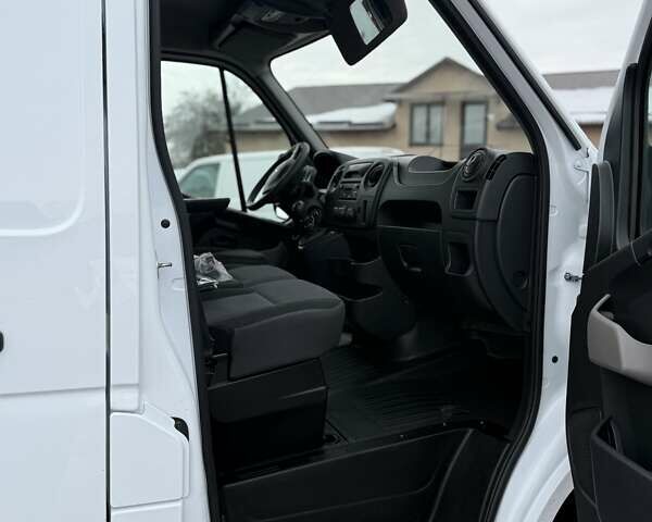 Білий Рено Мастєр, об'ємом двигуна 2.3 л та пробігом 197 тис. км за 16400 $, фото 37 на Automoto.ua