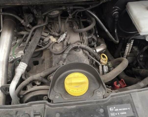 Білий Рено Мастєр, об'ємом двигуна 2.3 л та пробігом 280 тис. км за 18700 $, фото 10 на Automoto.ua