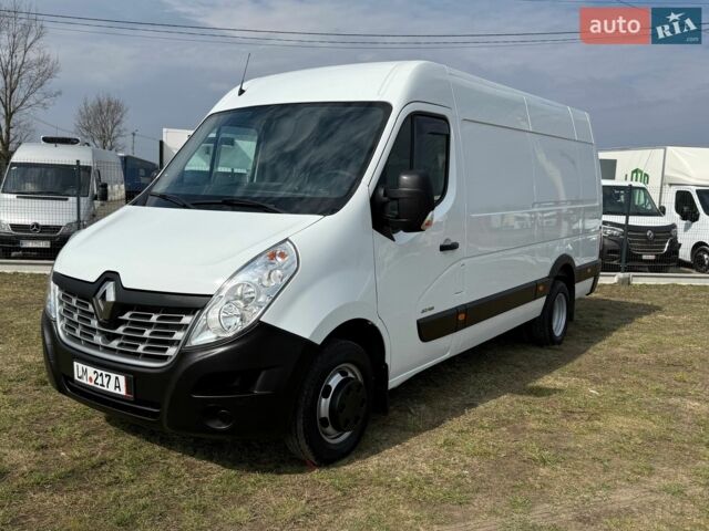 Белый Рено Мастер, объемом двигателя 2.3 л и пробегом 220 тыс. км за 19999 $, фото 1 на Automoto.ua