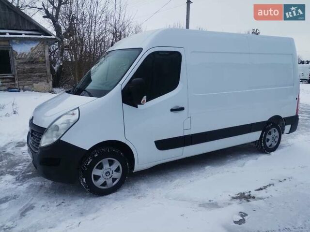Белый Рено Мастер, объемом двигателя 2.3 л и пробегом 293 тыс. км за 14800 $, фото 1 на Automoto.ua