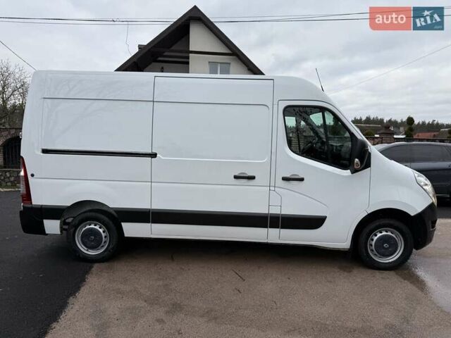 Белый Рено Мастер, объемом двигателя 2.3 л и пробегом 237 тыс. км за 16600 $, фото 6 на Automoto.ua