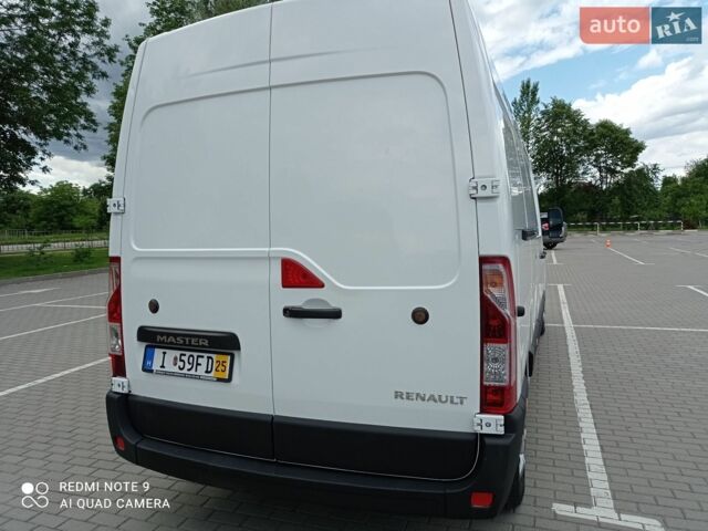 Белый Рено Мастер, объемом двигателя 2.3 л и пробегом 230 тыс. км за 17800 $, фото 10 на Automoto.ua