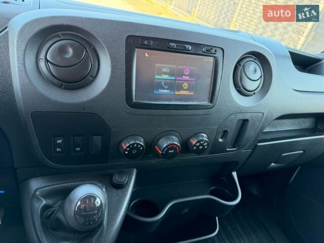 Білий Рено Мастєр, об'ємом двигуна 2.3 л та пробігом 207 тис. км за 14500 $, фото 18 на Automoto.ua