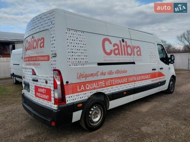 Белый Рено Мастер, объемом двигателя 2.3 л и пробегом 364 тыс. км за 15000 $, фото 1 на Automoto.ua