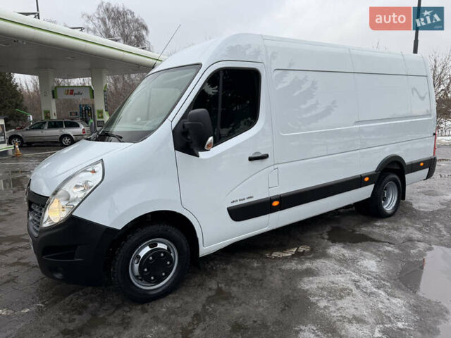 Белый Рено Мастер, объемом двигателя 2.3 л и пробегом 218 тыс. км за 19500 $, фото 5 на Automoto.ua