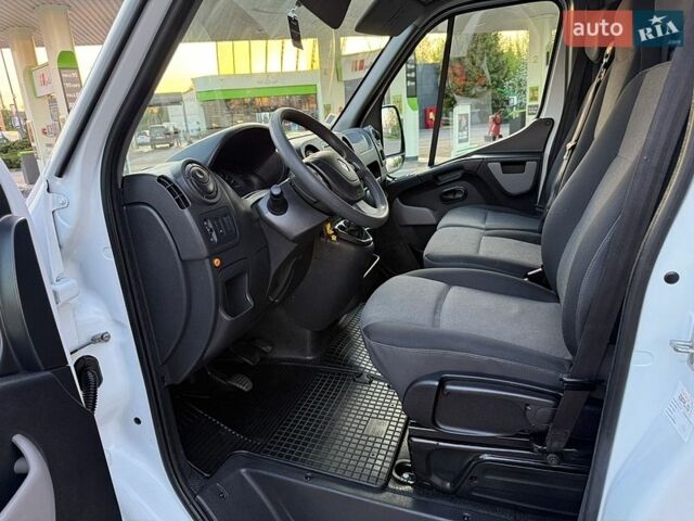 Белый Рено Мастер, объемом двигателя 2.3 л и пробегом 223 тыс. км за 16800 $, фото 41 на Automoto.ua