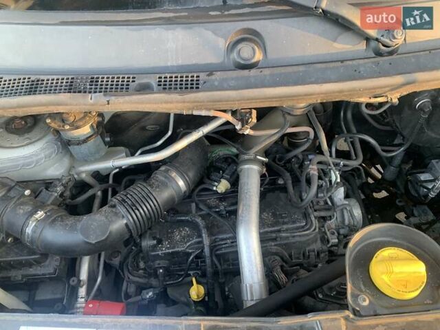 Білий Рено Мастєр, об'ємом двигуна 2.3 л та пробігом 253 тис. км за 16200 $, фото 18 на Automoto.ua