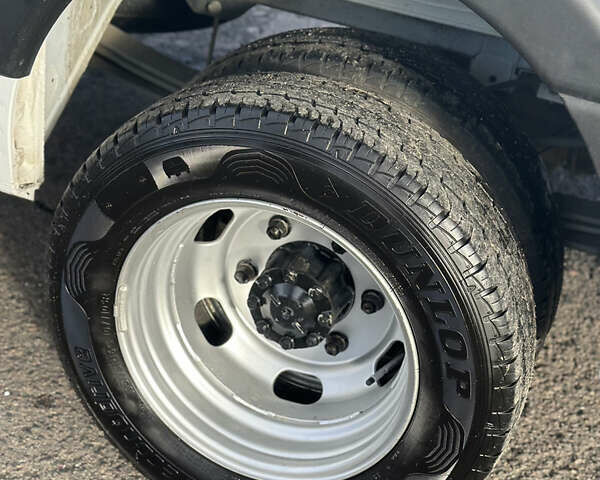 Білий Рено Мастєр, об'ємом двигуна 2.3 л та пробігом 157 тис. км за 19400 $, фото 8 на Automoto.ua