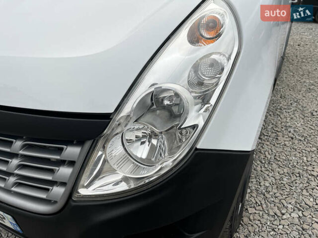 Белый Рено Мастер, объемом двигателя 2.3 л и пробегом 280 тыс. км за 15300 $, фото 53 на Automoto.ua