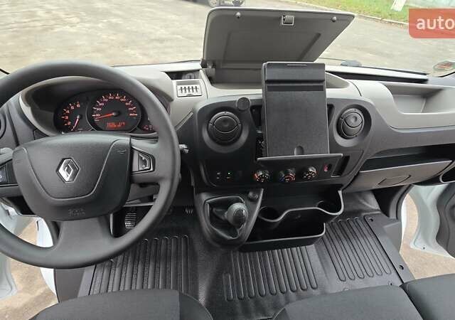 Білий Рено Мастєр, об'ємом двигуна 2.3 л та пробігом 177 тис. км за 16800 $, фото 8 на Automoto.ua