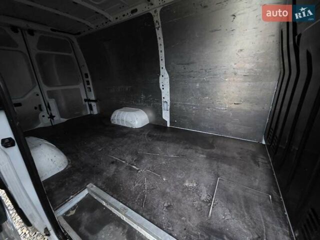 Белый Рено Мастер, объемом двигателя 2.3 л и пробегом 299 тыс. км за 21499 $, фото 24 на Automoto.ua