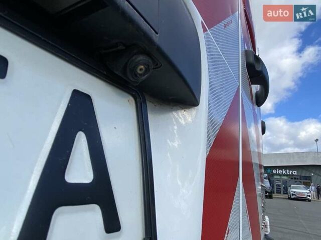 Рено Мастер 2019 в Львове на Automoto.ua Белый Рено Мастер, объемом двигателя 2.3 л и пробегом 294 тыс. км за 19650 $, фото 10 на Automoto.ua