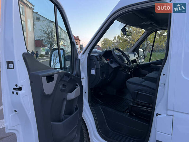 Белый Рено Мастер, объемом двигателя 2.3 л и пробегом 208 тыс. км за 18500 $, фото 27 на Automoto.ua