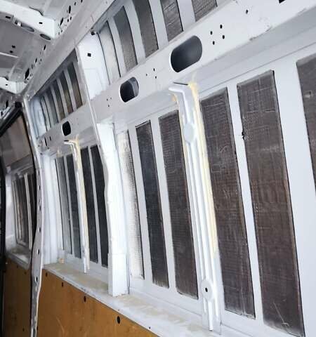 Білий Рено Мастєр, об'ємом двигуна 2.3 л та пробігом 350 тис. км за 17700 $, фото 15 на Automoto.ua