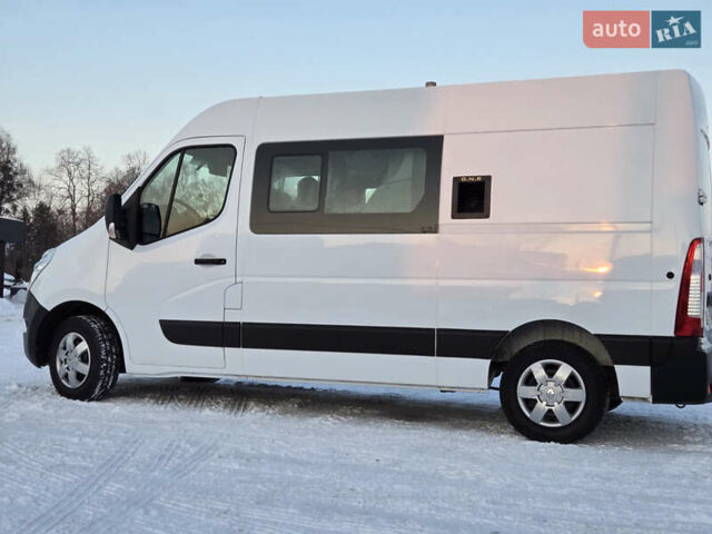 Белый Рено Мастер, объемом двигателя 2.3 л и пробегом 189 тыс. км за 22500 $, фото 4 на Automoto.ua