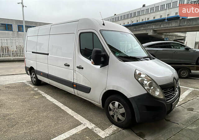 Белый Рено Мастер, объемом двигателя 2.3 л и пробегом 230 тыс. км за 18700 $, фото 2 на Automoto.ua