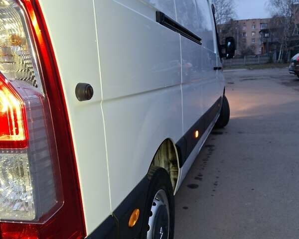 Білий Рено Мастєр, об'ємом двигуна 2.3 л та пробігом 328 тис. км за 17300 $, фото 35 на Automoto.ua