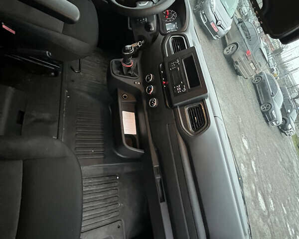 Білий Рено Мастєр, об'ємом двигуна 2.3 л та пробігом 219 тис. км за 24999 $, фото 18 на Automoto.ua