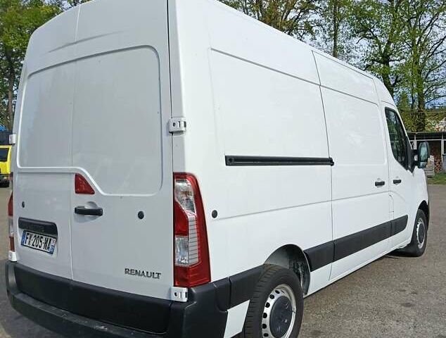 Белый Рено Мастер, объемом двигателя 2.3 л и пробегом 240 тыс. км за 16950 $, фото 5 на Automoto.ua