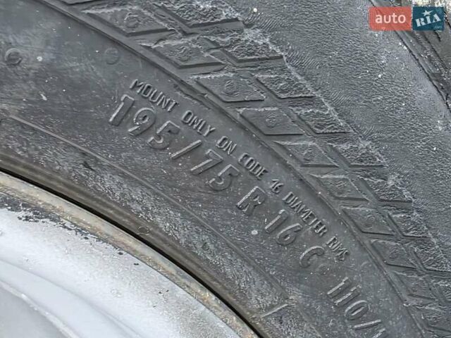 Белый Рено Мастер, объемом двигателя 2.3 л и пробегом 299 тыс. км за 21499 $, фото 25 на Automoto.ua