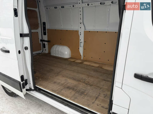 Белый Рено Мастер, объемом двигателя 2.3 л и пробегом 200 тыс. км за 17500 $, фото 28 на Automoto.ua