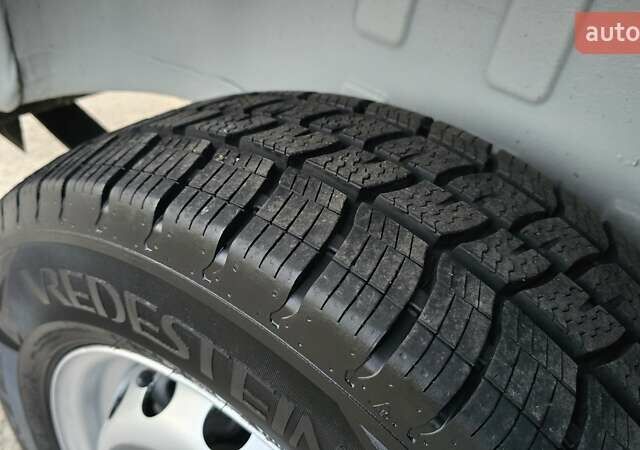 Белый Рено Мастер, объемом двигателя 2.3 л и пробегом 202 тыс. км за 17800 $, фото 45 на Automoto.ua