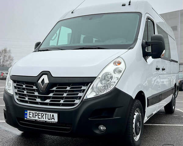 Белый Рено Мастер, объемом двигателя 2.3 л и пробегом 344 тыс. км за 17500 $, фото 6 на Automoto.ua