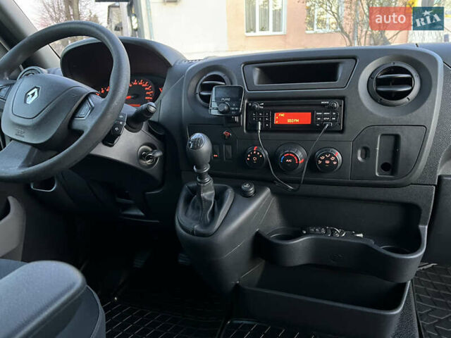 Белый Рено Мастер, объемом двигателя 2.3 л и пробегом 208 тыс. км за 18500 $, фото 52 на Automoto.ua