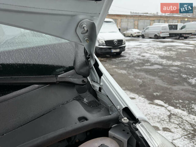 Белый Рено Мастер, объемом двигателя 0 л и пробегом 207 тыс. км за 18700 $, фото 19 на Automoto.ua