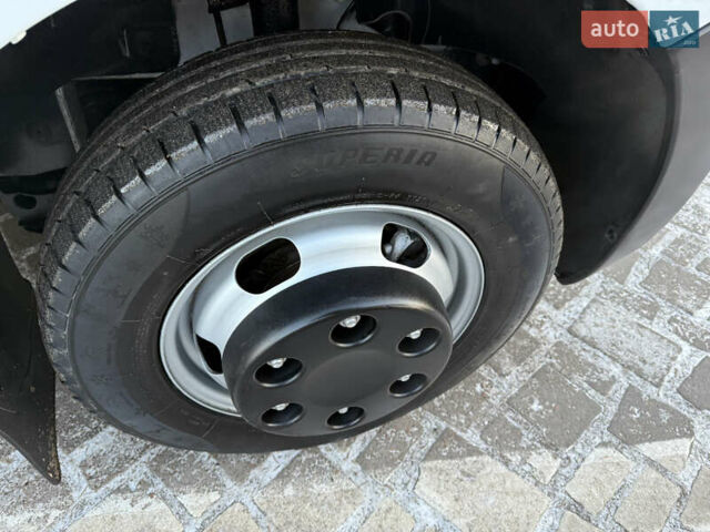 Білий Рено Мастєр, об'ємом двигуна 2.3 л та пробігом 224 тис. км за 19500 $, фото 48 на Automoto.ua