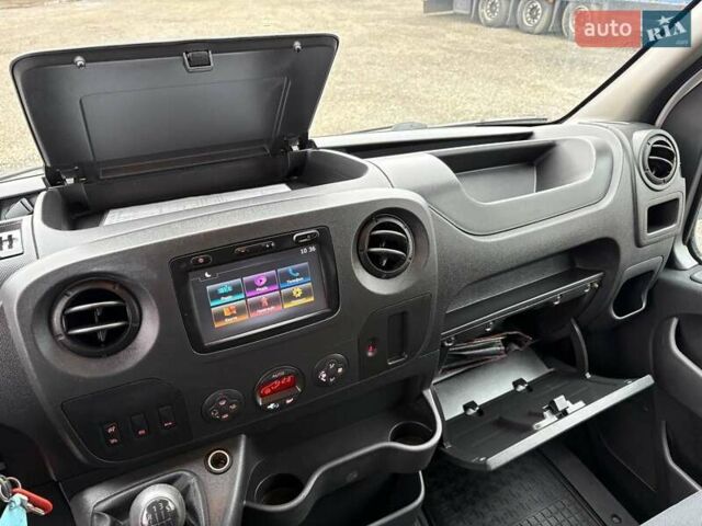 Білий Рено Мастєр, об'ємом двигуна 2.3 л та пробігом 250 тис. км за 22500 $, фото 20 на Automoto.ua