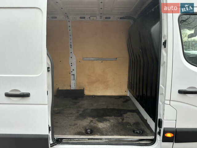 Білий Рено Мастєр, об'ємом двигуна 2.3 л та пробігом 187 тис. км за 18500 $, фото 20 на Automoto.ua