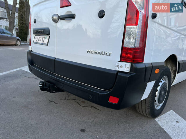 Белый Рено Мастер, объемом двигателя 2.3 л и пробегом 208 тыс. км за 18500 $, фото 24 на Automoto.ua