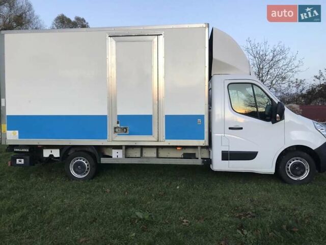 Белый Рено Мастер, объемом двигателя 2.3 л и пробегом 264 тыс. км за 18300 $, фото 1 на Automoto.ua