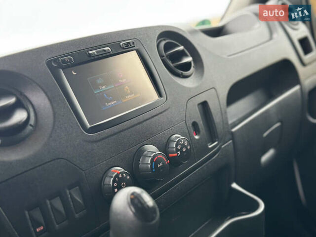 Білий Рено Мастєр, об'ємом двигуна 2.3 л та пробігом 192 тис. км за 16600 $, фото 16 на Automoto.ua