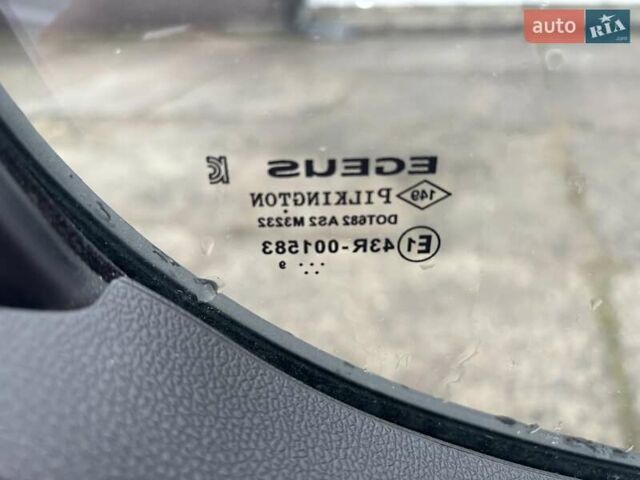 Белый Рено Мастер, объемом двигателя 2.3 л и пробегом 247 тыс. км за 17399 $, фото 11 на Automoto.ua