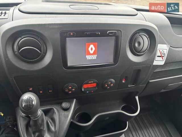 Белый Рено Мастер, объемом двигателя 2.3 л и пробегом 247 тыс. км за 17399 $, фото 17 на Automoto.ua