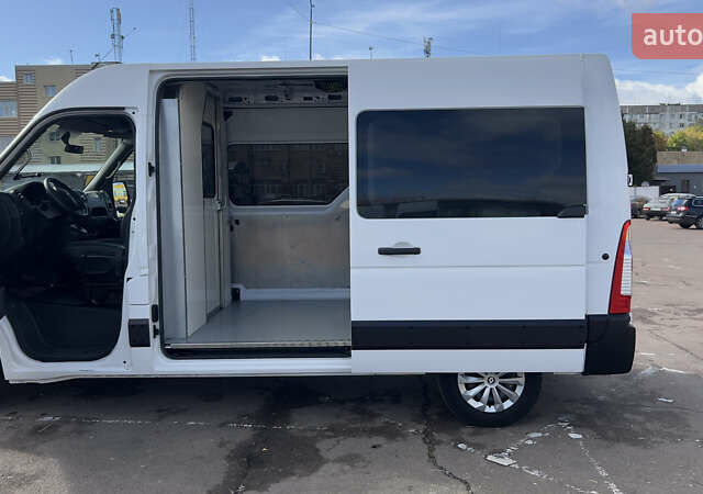 Білий Рено Мастєр, об'ємом двигуна 2.3 л та пробігом 215 тис. км за 13500 $, фото 4 на Automoto.ua