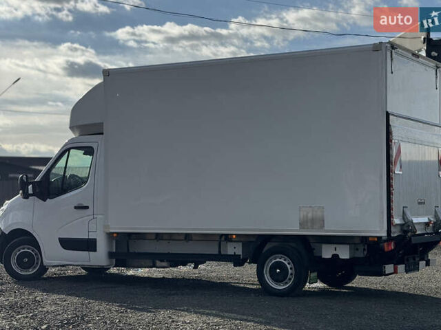 Білий Рено Мастєр, об'ємом двигуна 2.3 л та пробігом 360 тис. км за 17899 $, фото 5 на Automoto.ua