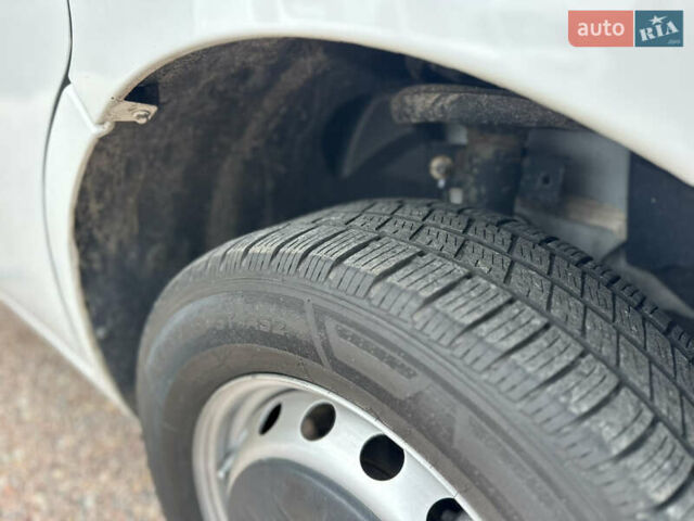 Білий Рено Мастєр, об'ємом двигуна 2.3 л та пробігом 211 тис. км за 18950 $, фото 12 на Automoto.ua