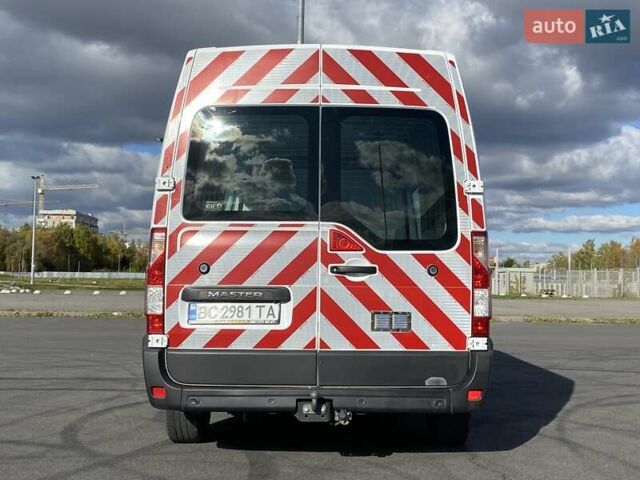 Рено Мастер 2019 в Львове на Automoto.ua Белый Рено Мастер, объемом двигателя 2.3 л и пробегом 294 тыс. км за 19650 $, фото 6 на Automoto.ua