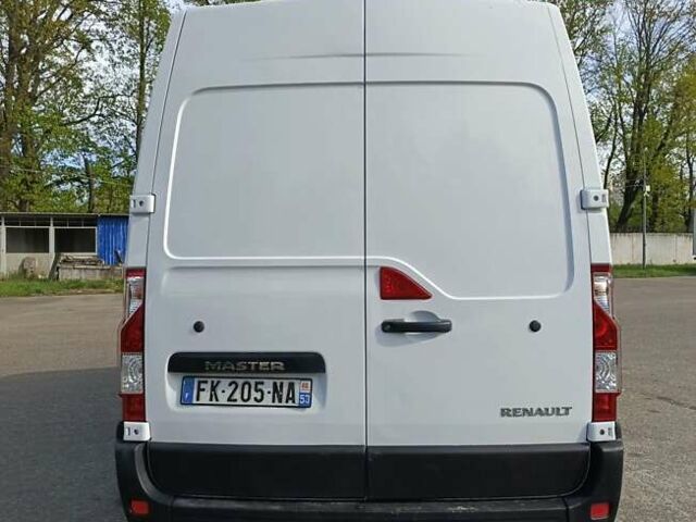 Белый Рено Мастер, объемом двигателя 2.3 л и пробегом 240 тыс. км за 16950 $, фото 6 на Automoto.ua